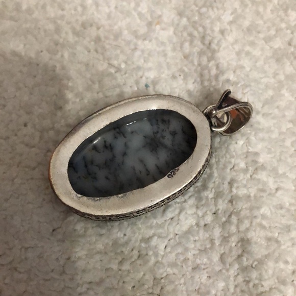 Sterling silver stone pendant - Picture 2 of 3